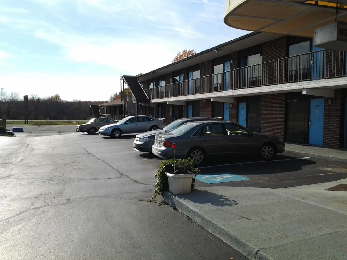 Elkton Lodge Esterno foto